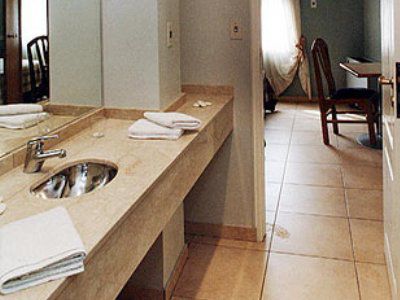 Provincial Hotel 3*